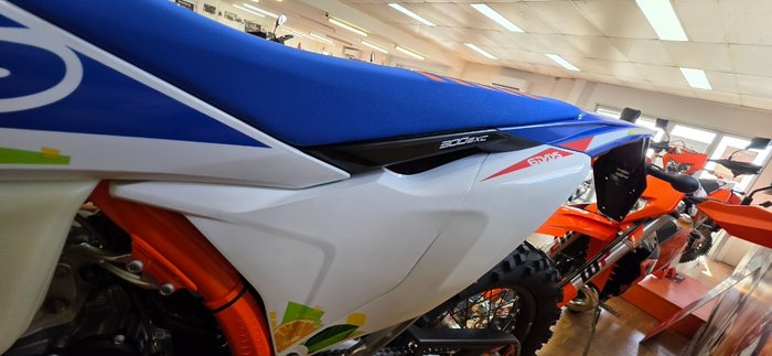 2026 Ktm 300 EXC SIX DAYS Orange
