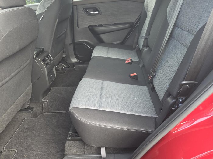 2023 Nissan X-TRAIL ST