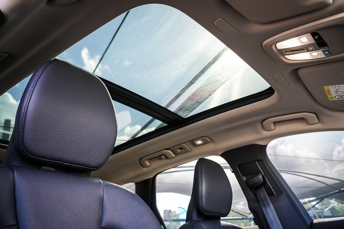 2022 Volvo XC60 Plus B5