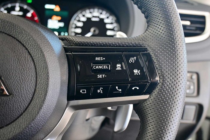 2025 Mitsubishi Pajero Sport GLS
