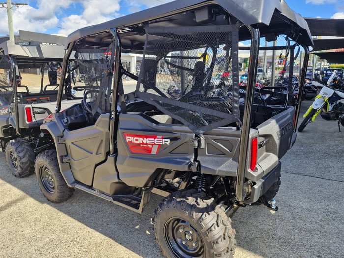 2025 Honda SXS10005P PIONEER 1000-5 RED