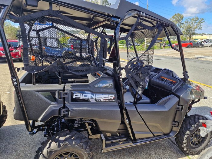 2025 Honda SXS700M4 PIONEER 700-4 GREEN