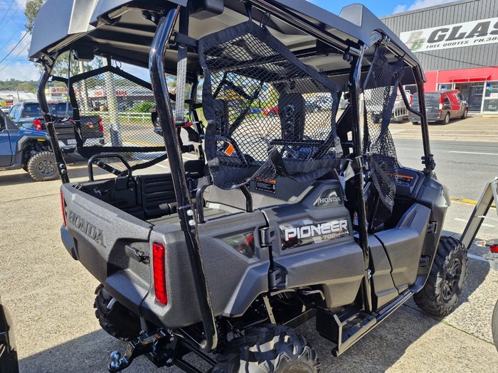 2025 Honda SXS700M4 PIONEER 700-4 GREEN
