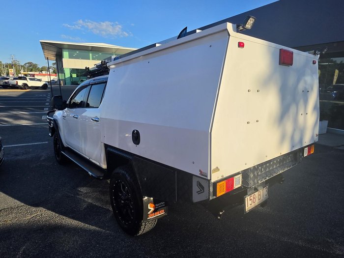 2018 Toyota Hilux SR5