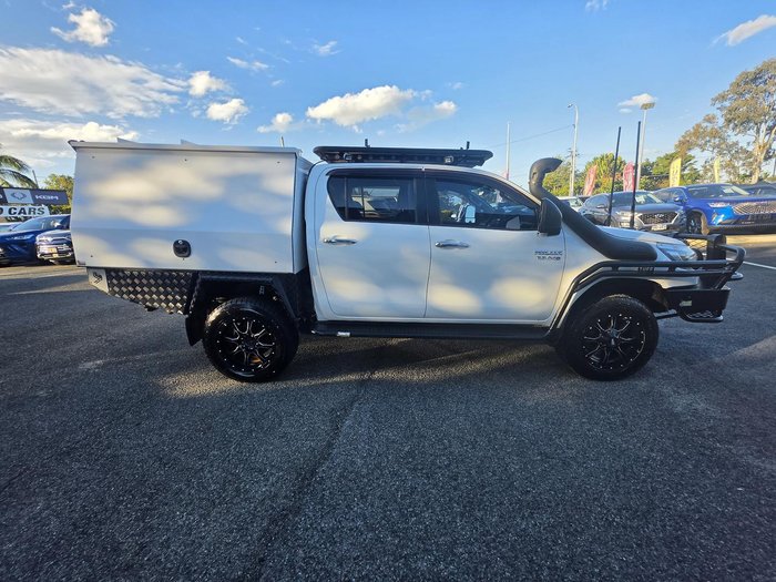 2018 Toyota Hilux SR5