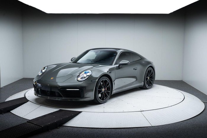 2021 Porsche 911