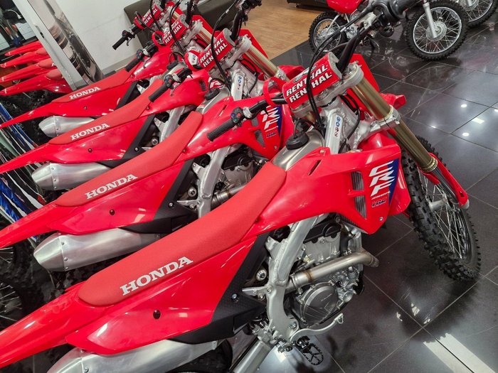 2026 Honda CRF250RTURED RED
