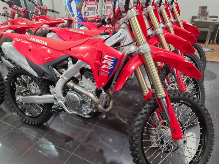 2026 Honda CRF250RTURED RED