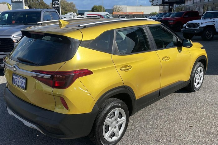 2020 Kia Seltos S