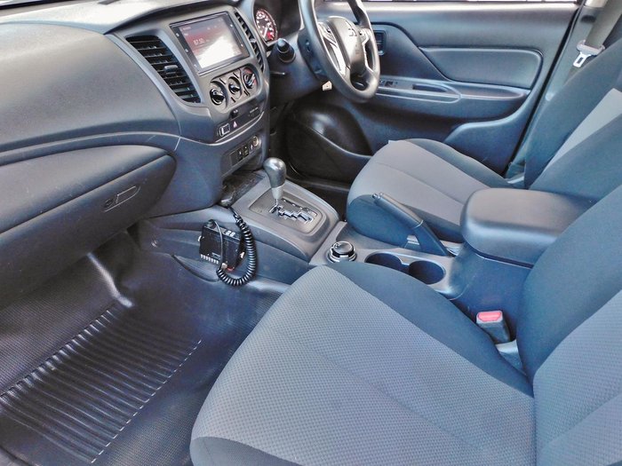 2022 Mitsubishi Triton GLX