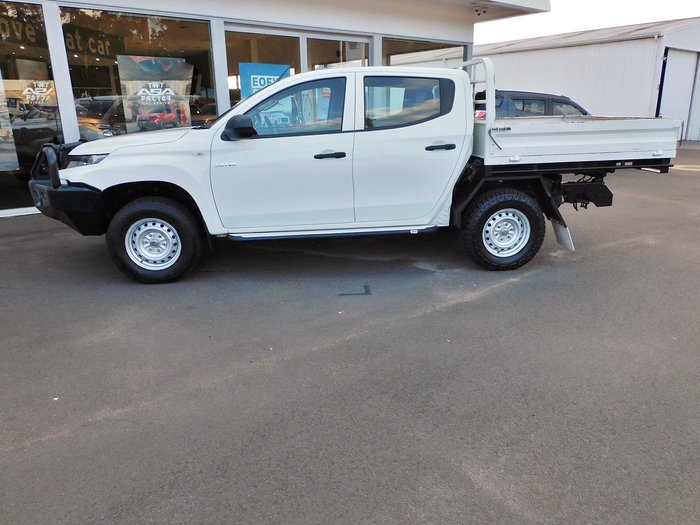 2022 Mitsubishi Triton GLX