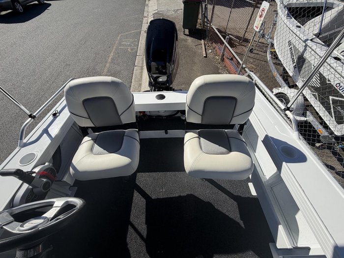 2026 QUINTREX 430 Top Ender
