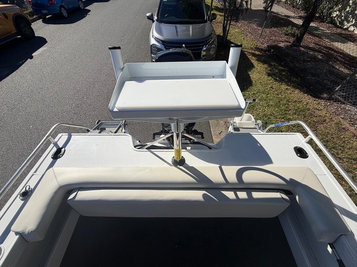 2026 QUINTREX 430 Fishabout Pro
