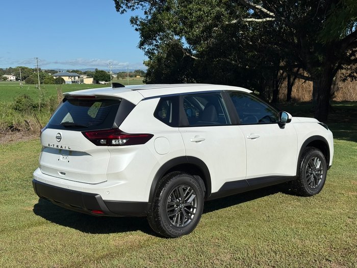 2026 NISSAN XTRAIL ST