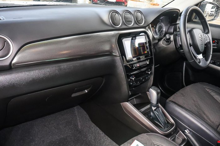2024 Suzuki Vitara Turbo