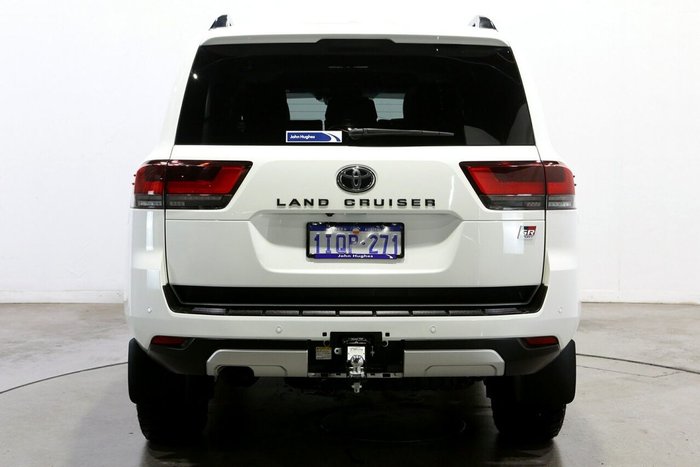 2023 Toyota Landcruiser GR Sport