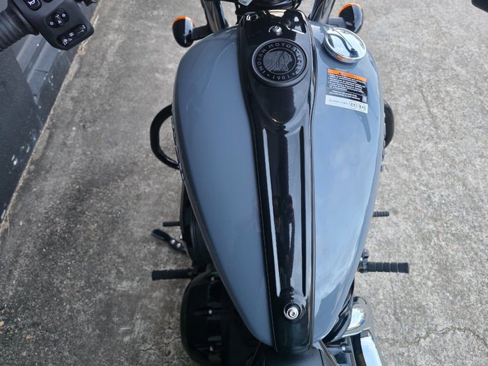 2022 Indian CHIEF DARK HORSE GREY