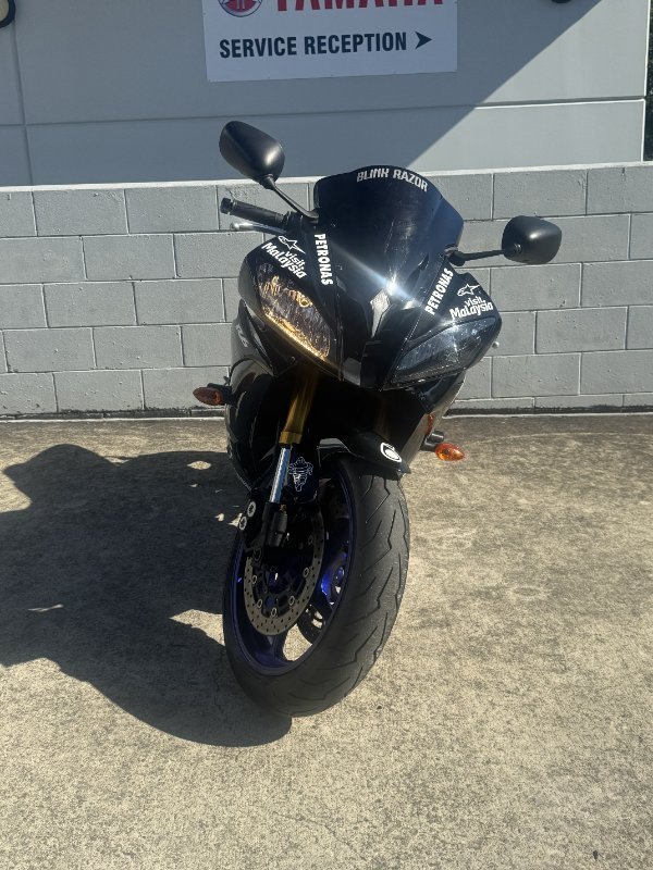 2016 Yamaha YZF-R6 Black