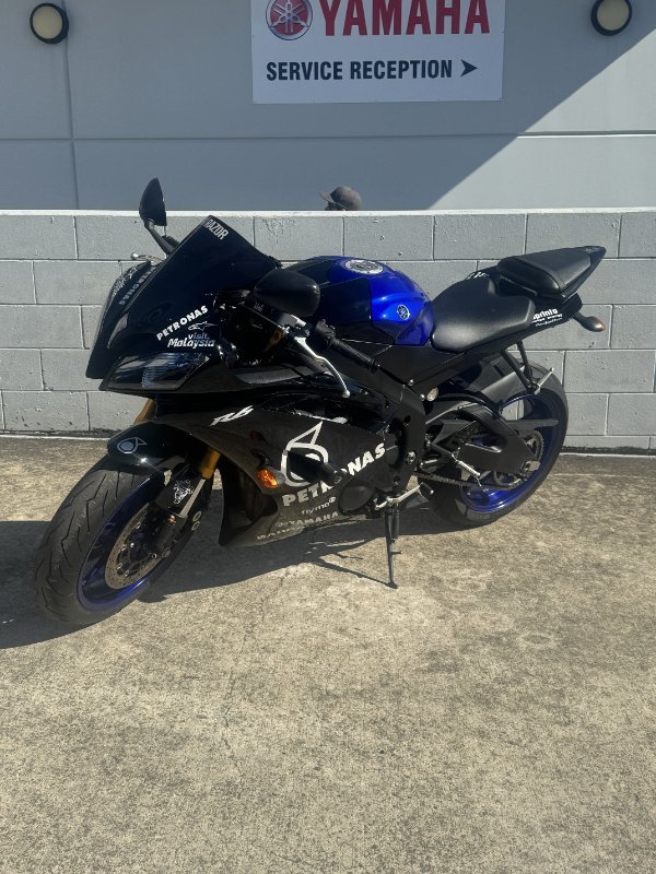 2016 Yamaha YZF-R6 Black
