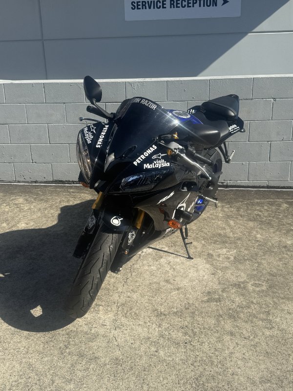 2016 Yamaha YZF-R6 Black