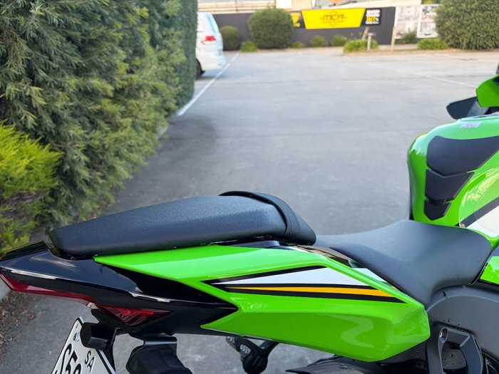 2025 Kawasaki NINJA ZX-10R Green