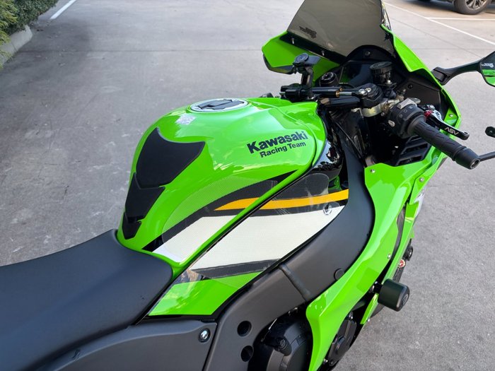 2025 Kawasaki NINJA ZX-10R Green