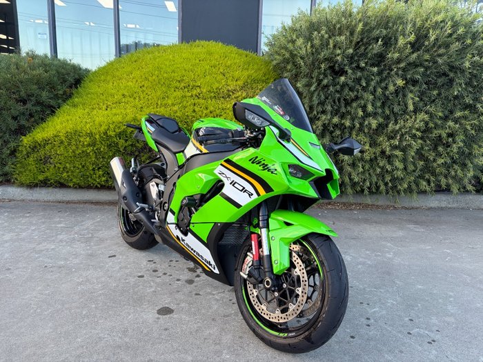 2025 Kawasaki NINJA ZX-10R Green