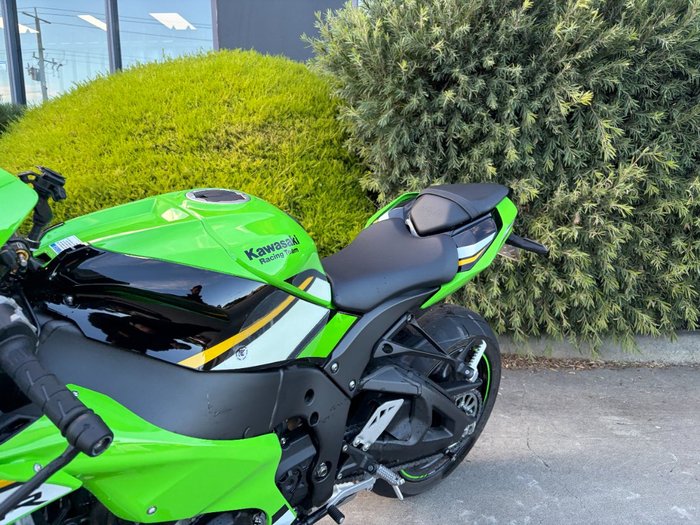 2025 Kawasaki NINJA ZX-10R Green