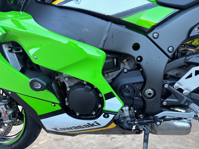 2025 Kawasaki NINJA ZX-10R Green