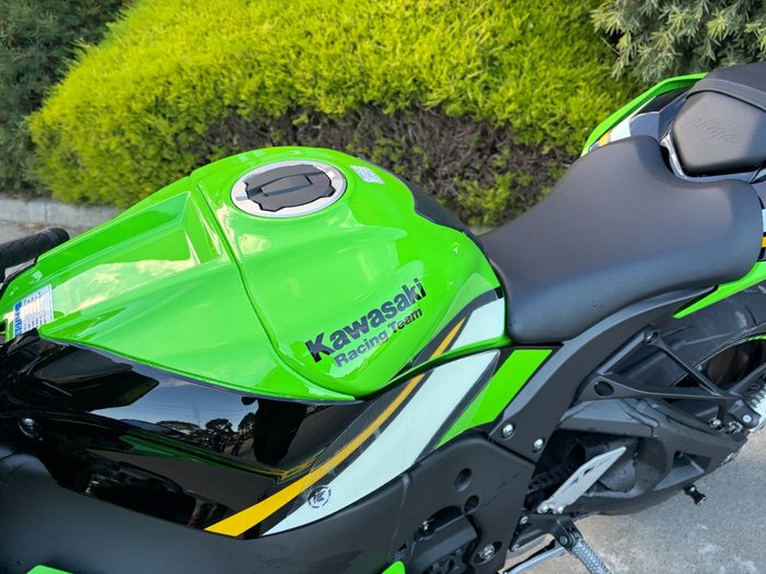 2025 Kawasaki NINJA ZX-10R Green