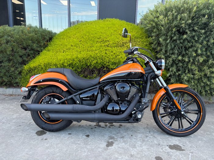 2021 Kawasaki VULCAN 900 (VN900) CLASSIC Orange