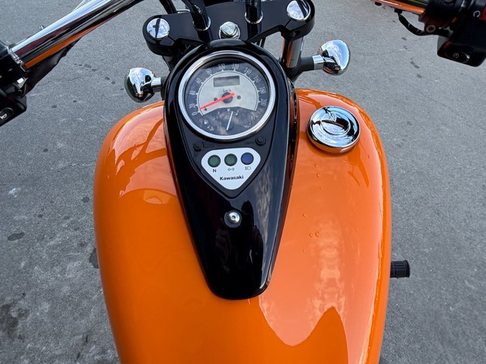 2021 Kawasaki VULCAN 900 (VN900) CLASSIC Orange
