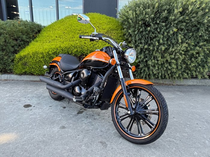 2021 Kawasaki VULCAN 900 (VN900) CLASSIC Orange
