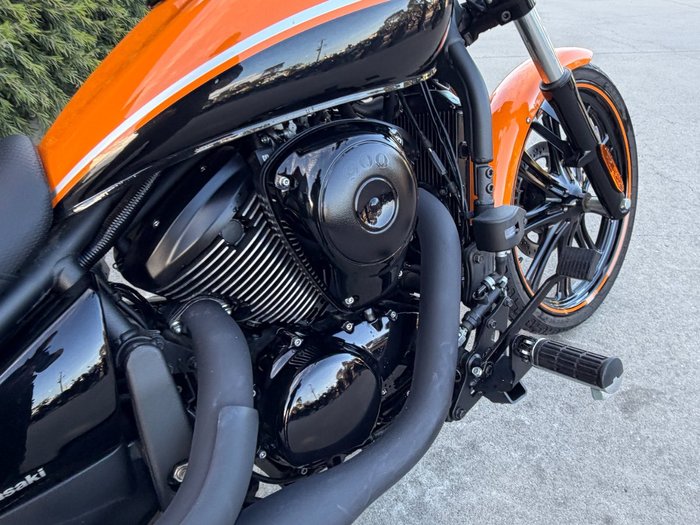 2021 Kawasaki VULCAN 900 (VN900) CLASSIC Orange