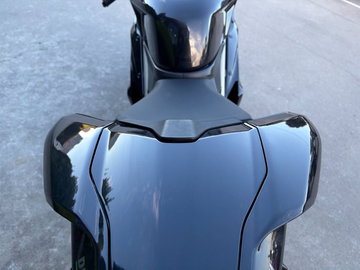 2009 DUCATI 1198 S Black