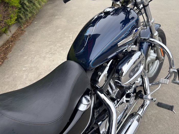 2012 HARLEY-DAVIDSON XL1200C 1200 CUSTOM Blue