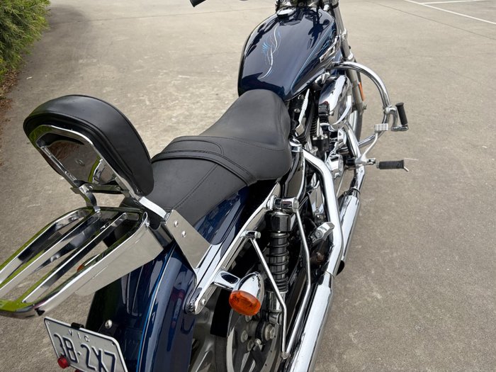 2012 HARLEY-DAVIDSON XL1200C 1200 CUSTOM Blue
