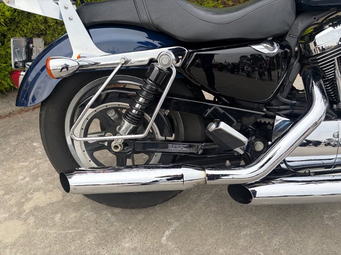 2012 HARLEY-DAVIDSON XL1200C 1200 CUSTOM Blue