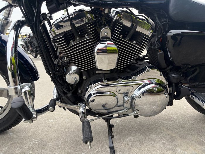 2012 HARLEY-DAVIDSON XL1200C 1200 CUSTOM Blue