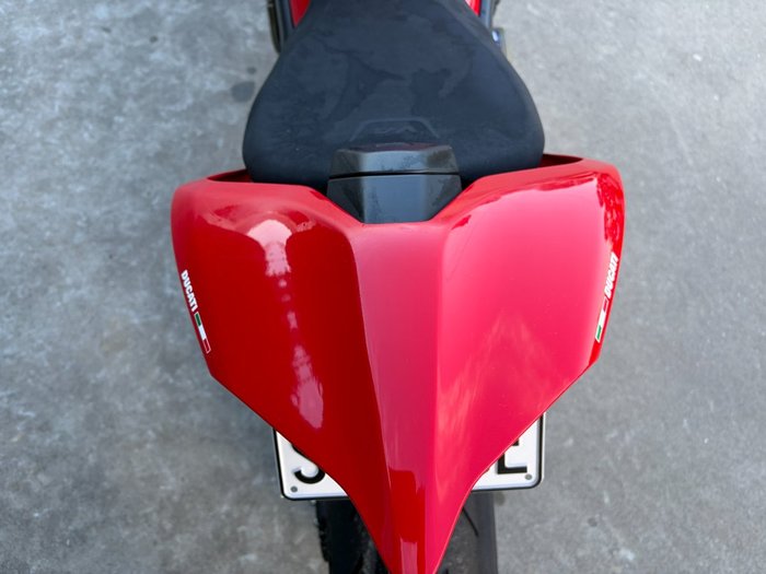 2020 DUCATI STREETFIGHTER V4 Red
