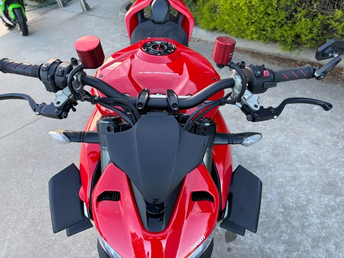 2020 DUCATI STREETFIGHTER V4 Red
