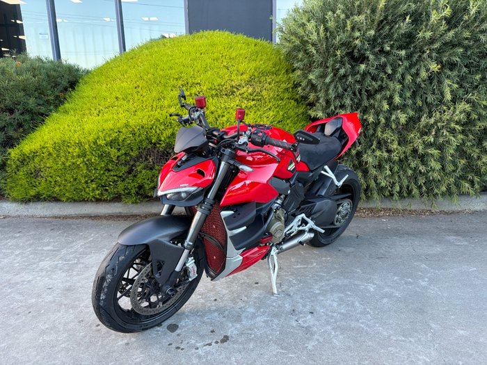 2020 DUCATI STREETFIGHTER V4 Red
