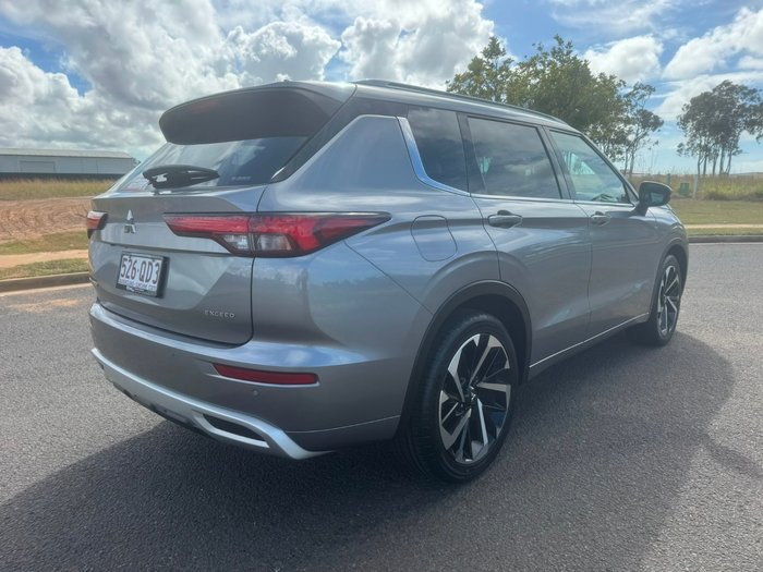 2022 Mitsubishi Outlander Exceed