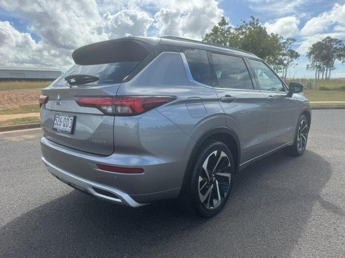 2022 Mitsubishi Outlander Exceed