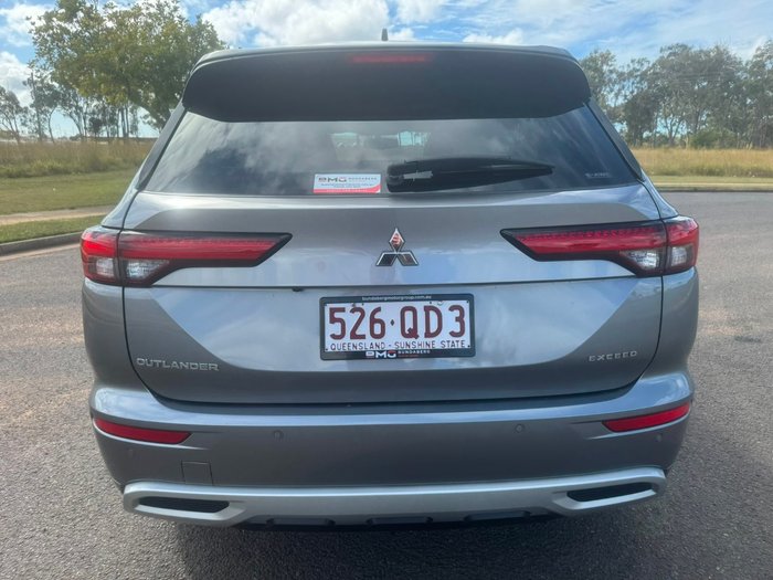 2022 Mitsubishi Outlander Exceed