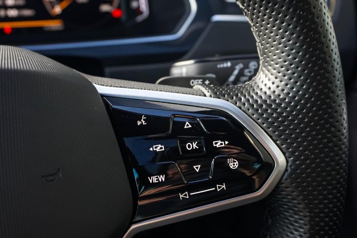 2022 Volkswagen Tiguan 162TSI R-Line