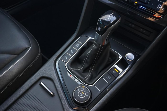 2022 Volkswagen Tiguan 162TSI R-Line