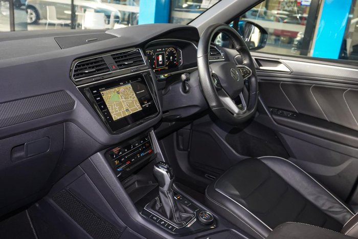 2022 Volkswagen Tiguan 162TSI R-Line