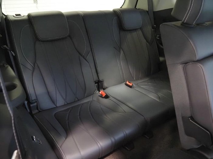 2026 LDV D90 Executive