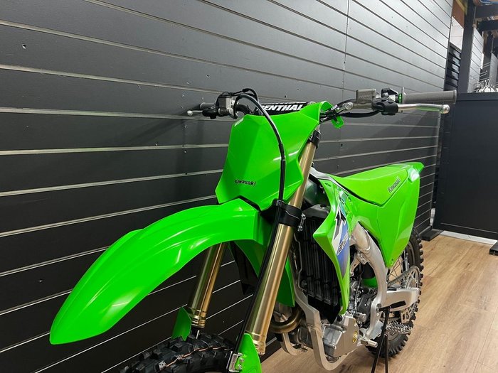 2026 Kawasaki 2026 Kawasaki KX252 MOTOCROSS Green